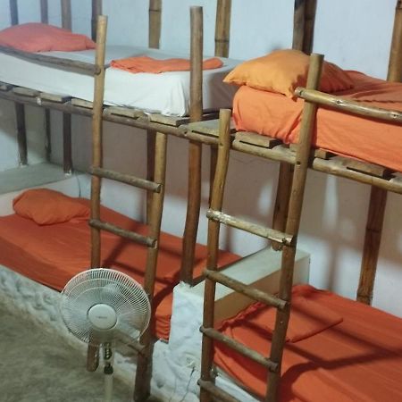 Saigon Backpackers Hostel Mancora Luaran gambar