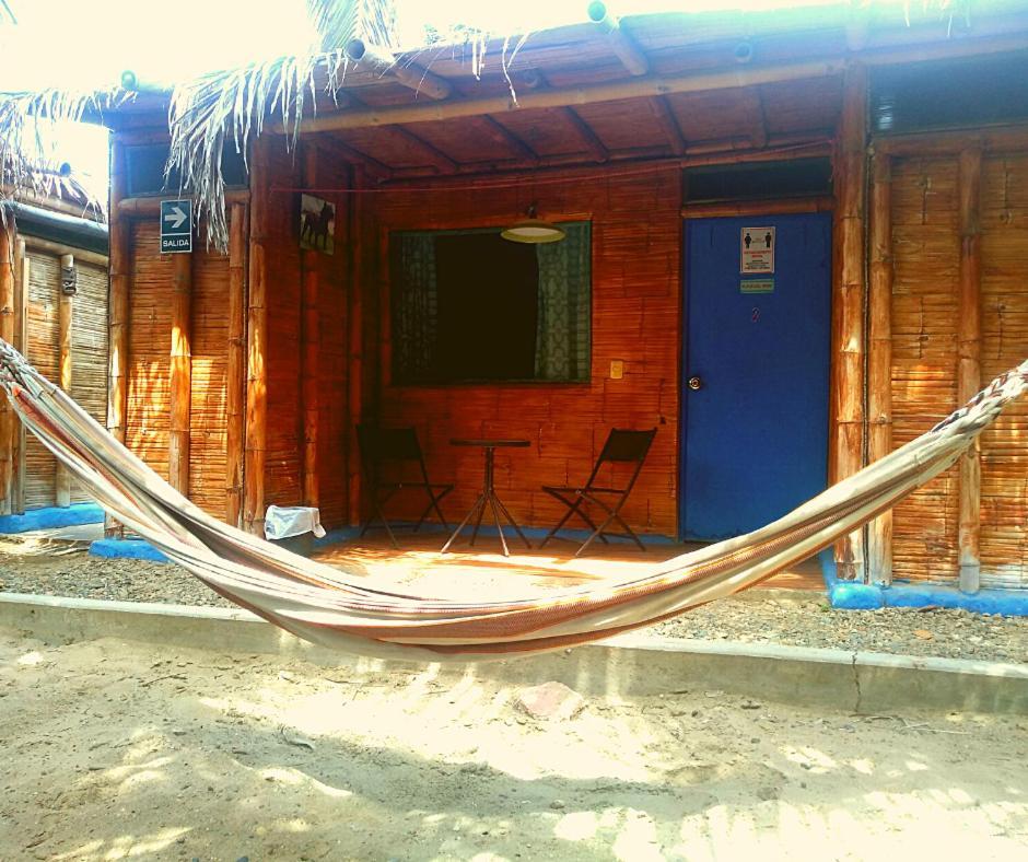 Saigon Backpackers Hostel Mancora Luaran gambar